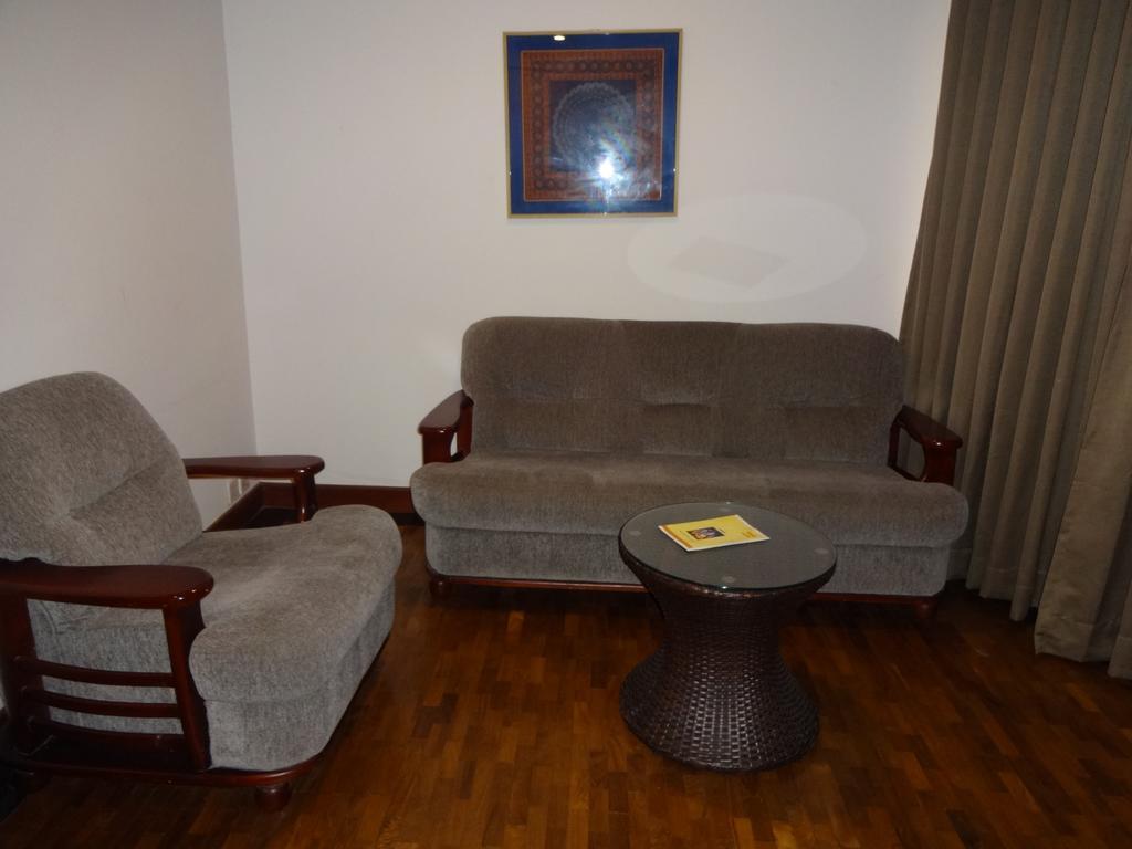 Keys Select By Lemon Tree Hotels, Malabar Gate, Kozhikode Exterior photo